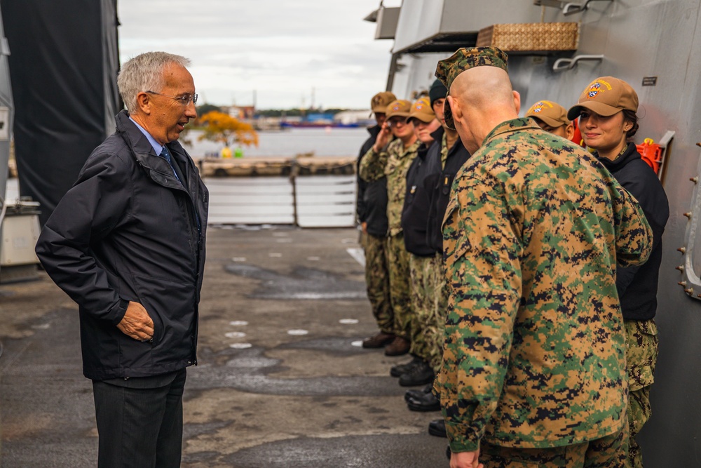 USS Paul Ignatius (DDG 117) hosts tours in Latvia for distinguished visitors