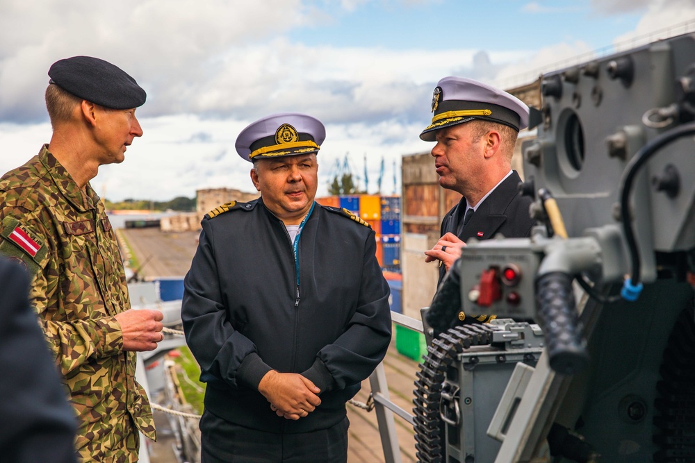 USS Paul Ignatius (DDG 117) hosts tours in Latvia for distinguished visitors