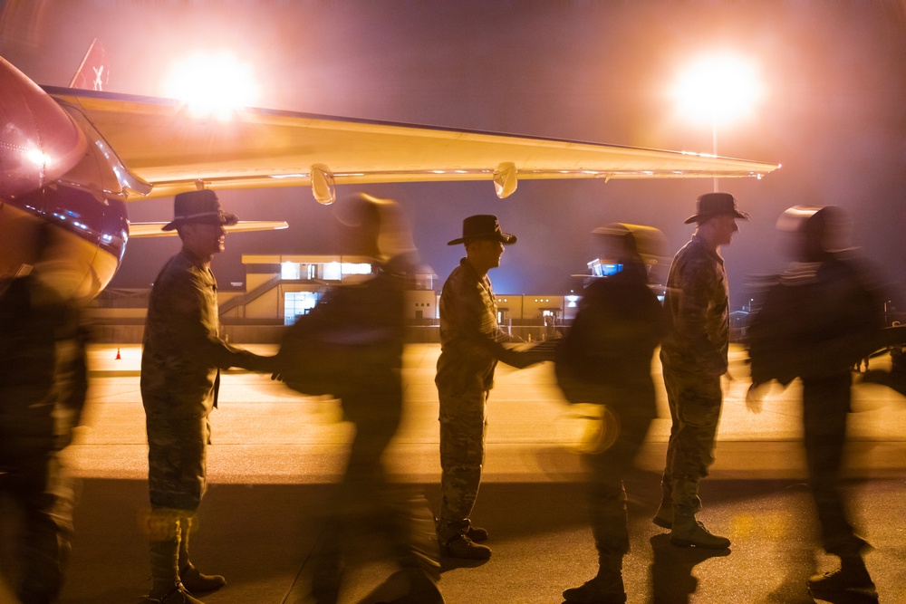 1st Cav Deploys