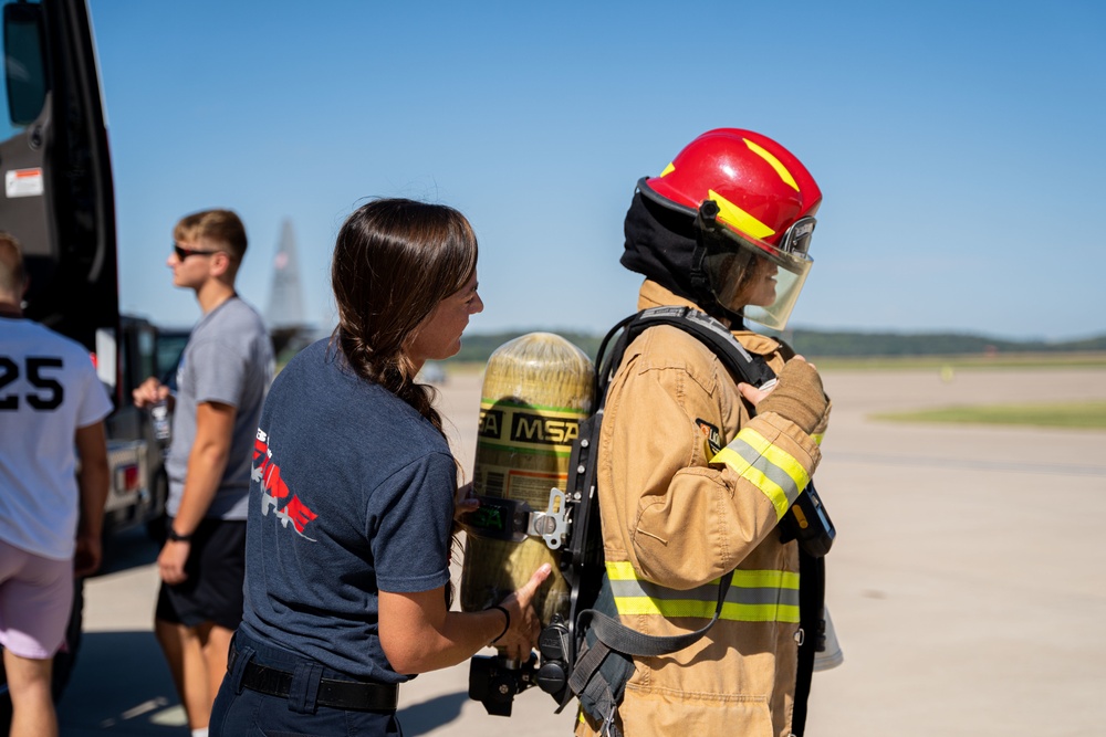 The 139th puts on career fair