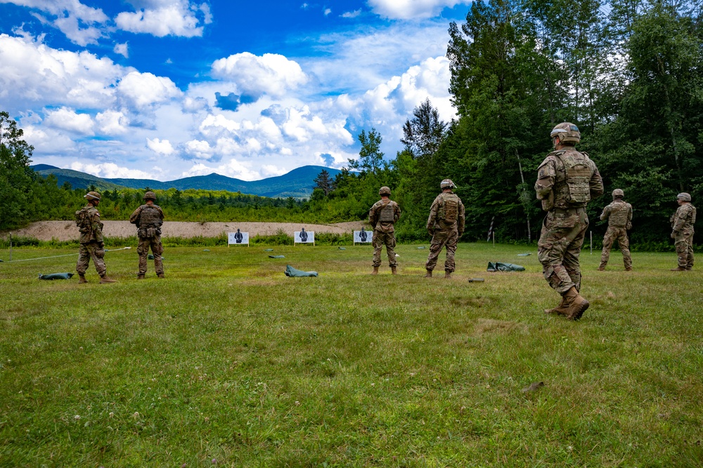 102nd Infantry Regiment soldiers receive awards, conduct reflexive fire drills, machine gun qualification during Annual Training