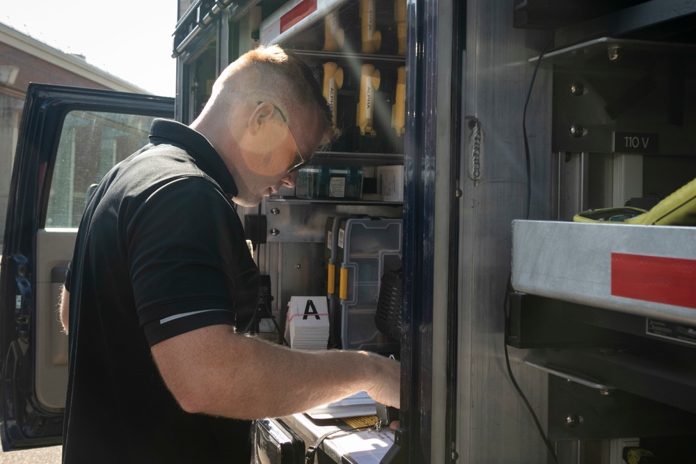 55th Civil Support Team helps decontaminate water plant during training event