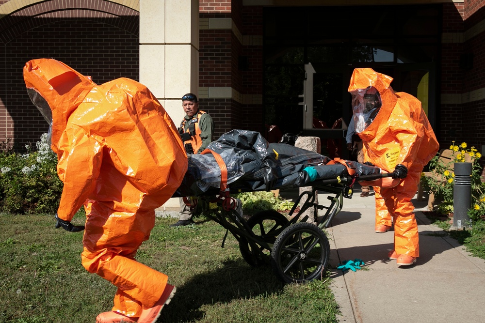 55th Civil Support Team helps decontaminate water plant during training event