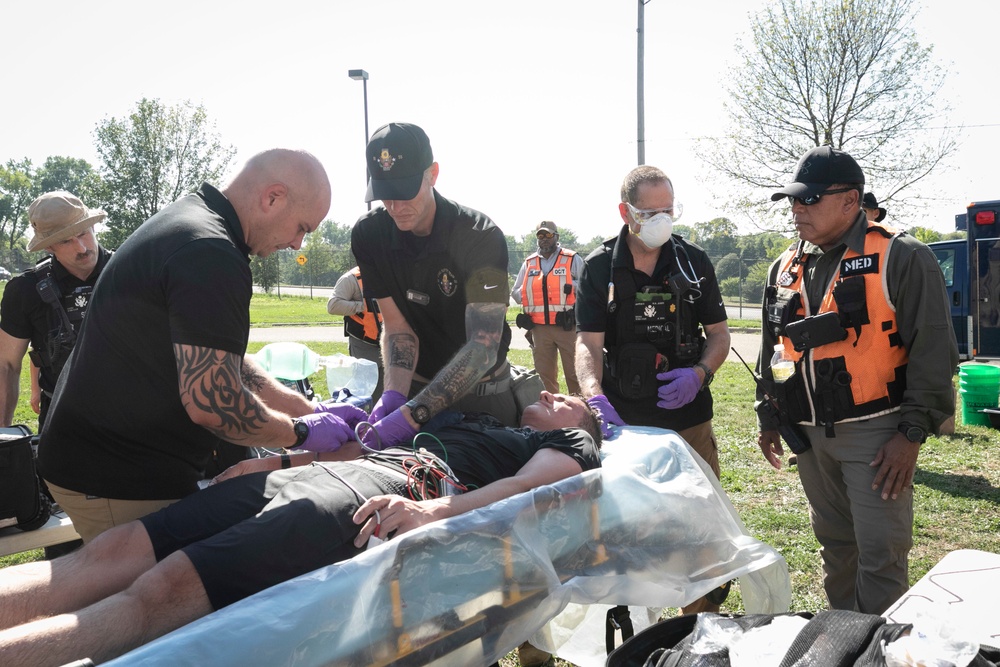 55th Civil Support Team helps decontaminate water plant during training event