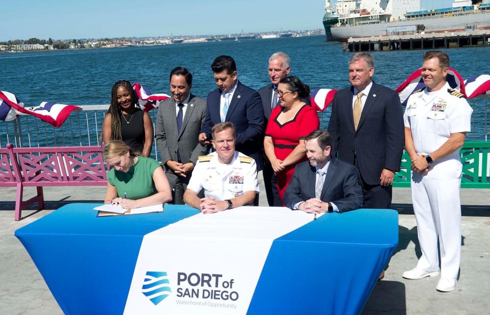 Navy and Port of San Diego Enter Energy Agreement
