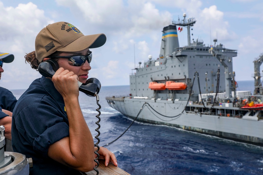 USS Higgins Conducts RAS With USNS Big Horn