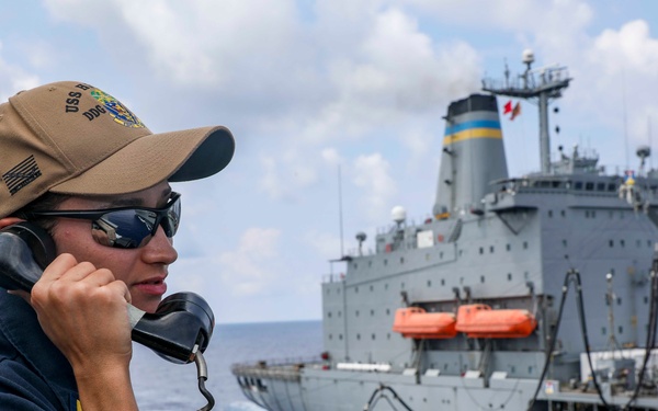 USS Higgins Conducts RAS With USNS Big Horn