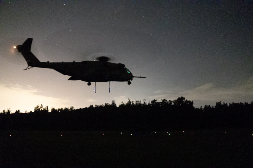 3rd LSB Marines Conduct Helicopter Support Team Operations