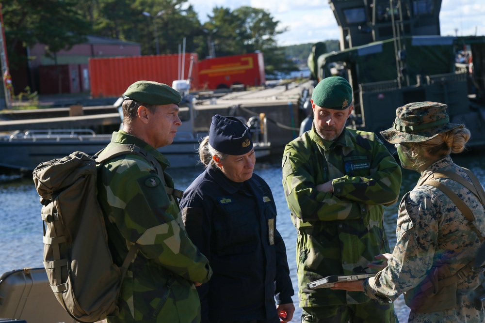 Swedish Chief of Navy Visits Archipelago Endeavor 22