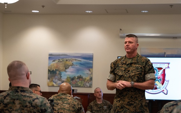 3rd MLG Senior Enlisted Leaders speak with SG(X) Staff NCOs at a Linchpin PME