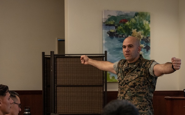 3rd MLG Senior Enlisted Leaders speak with SG(X) Staff NCOs at a Linchpin PME