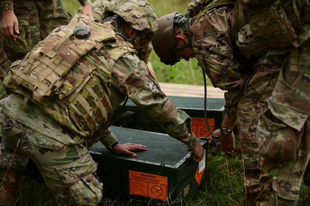 10th Group Soldiers fire AT4's, M320's and detonate Claymore's