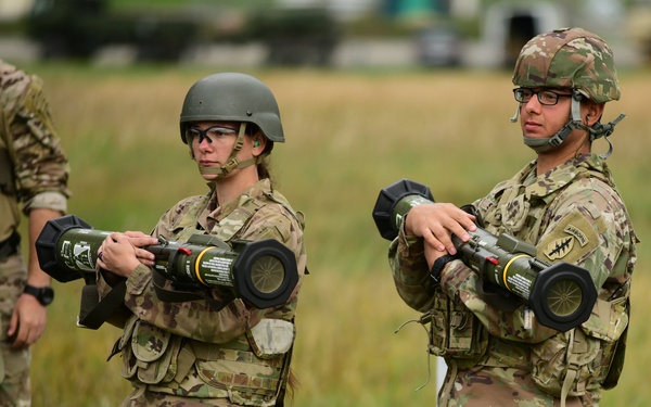 10th Group Soldiers fire AT4's, M320's and detonate Claymore's