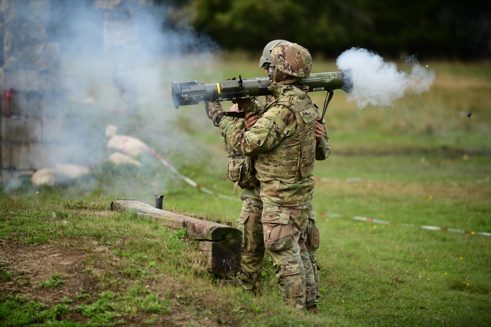 10th Group Soldiers fire AT4's, M320's and detonate Claymore's