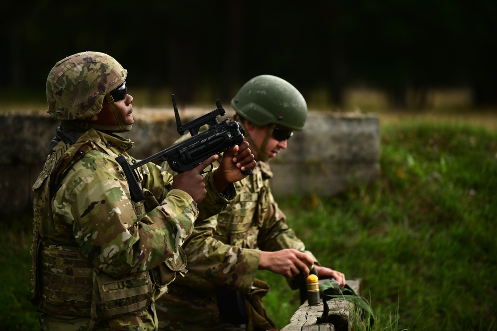 10th Group Soldiers fire AT4's, M320's and detonate Claymore's