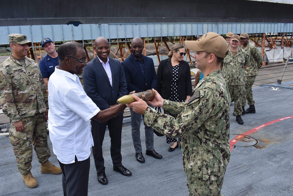 U.S. Ambassador to Jamaica Tours USS Billings