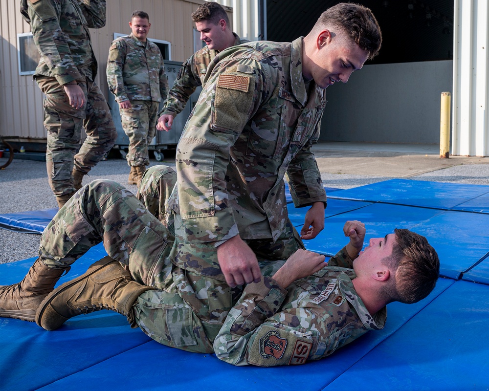 171 ARW Defenders Train Hand-to-Hand Combat