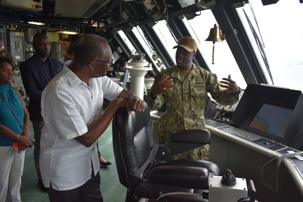 U.S. Ambassador to Jamaica Tours USS Billings