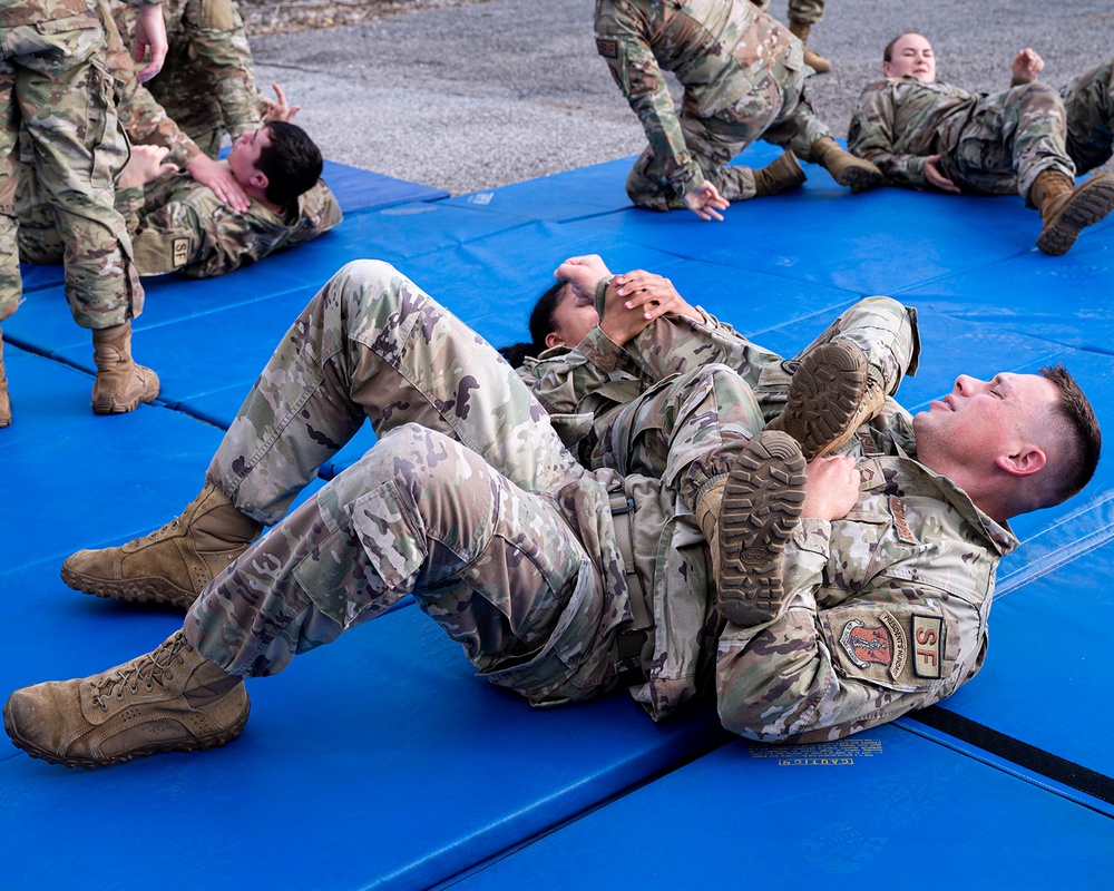 171 ARW Defenders Train Hand-to-Hand Combat