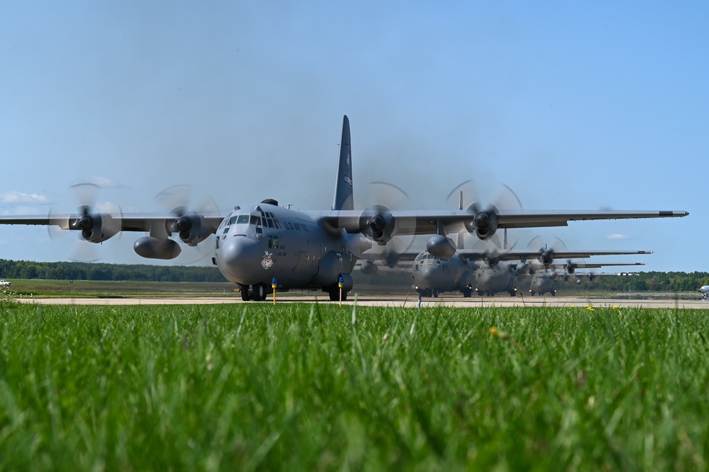 Hercs take to the skies for 757th TAC week