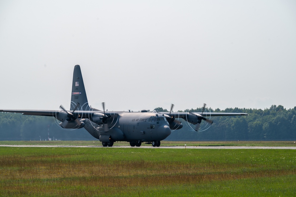 Hercs take to the skies for 757th TAC week