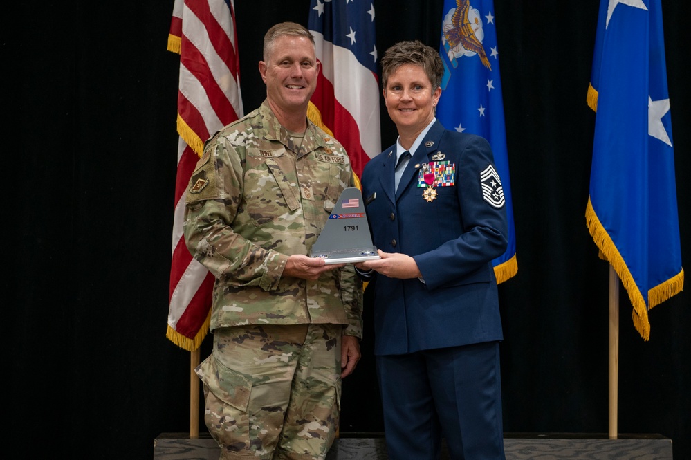 Eleventh Ohio state command chief retirement