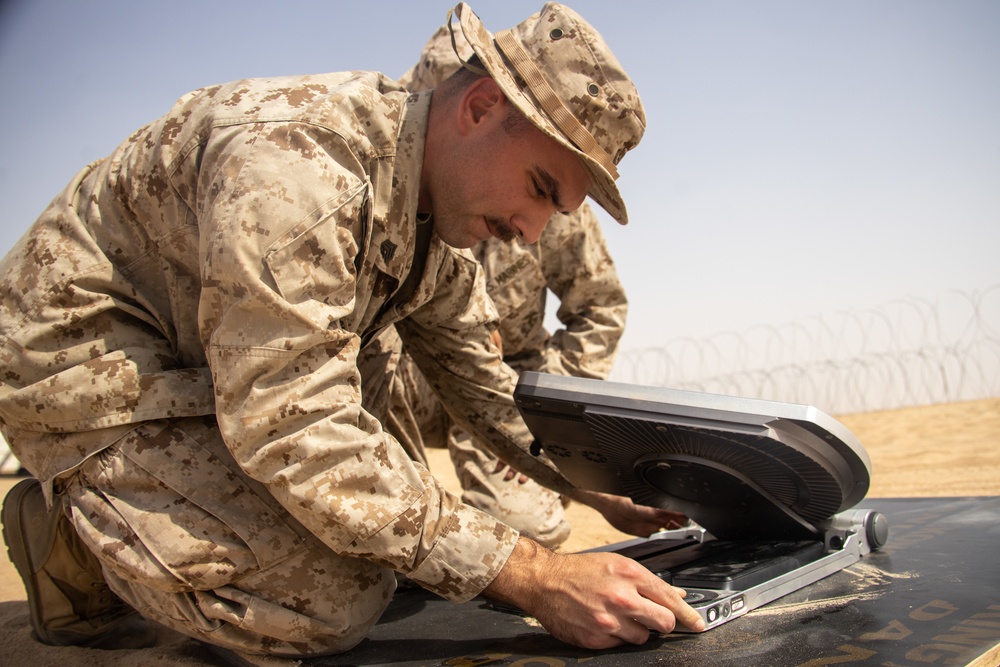 Marines set up SATCUBE during Intrepid Maven 22.4