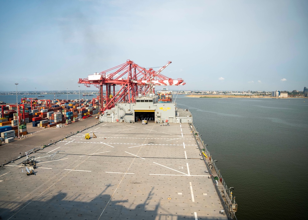 USS Hershel “Woody” Williams visits Republic of Congo