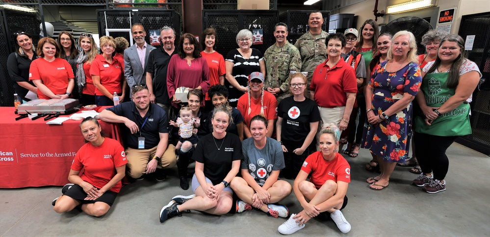 Kentucky Red Cross CEO surprises local volunteer with top honor during Fort Knox event