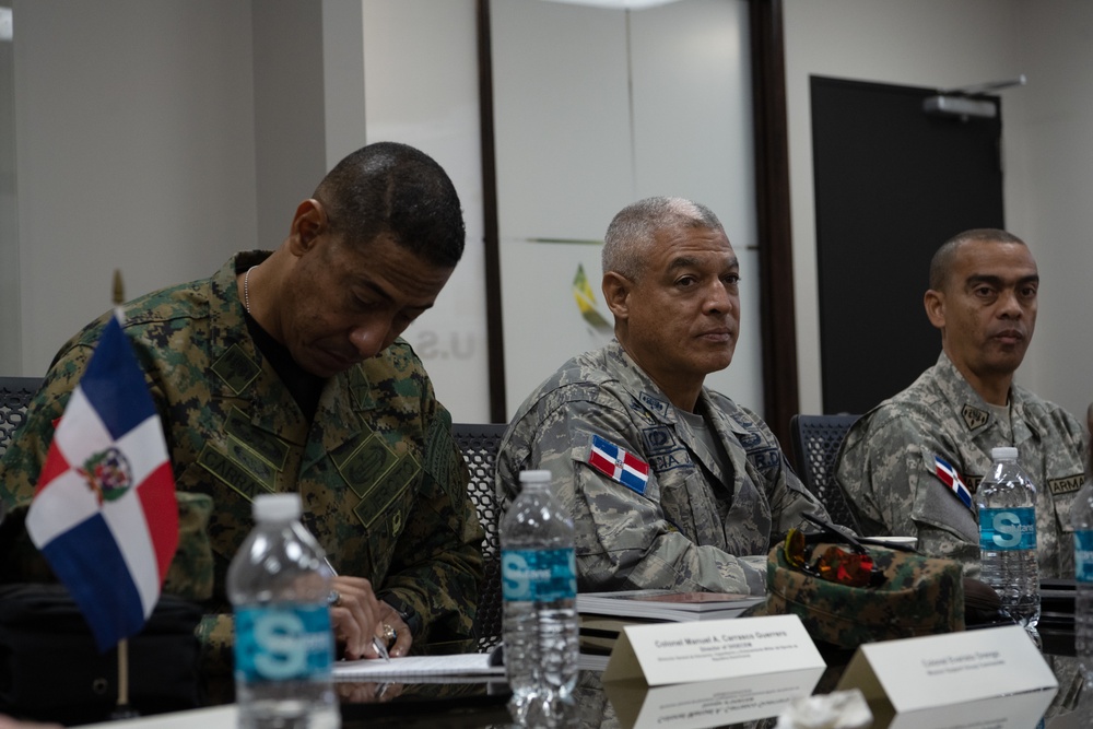 State Partnership Program, Dominican Republic Armed Forces leadership visit the 156th Wing