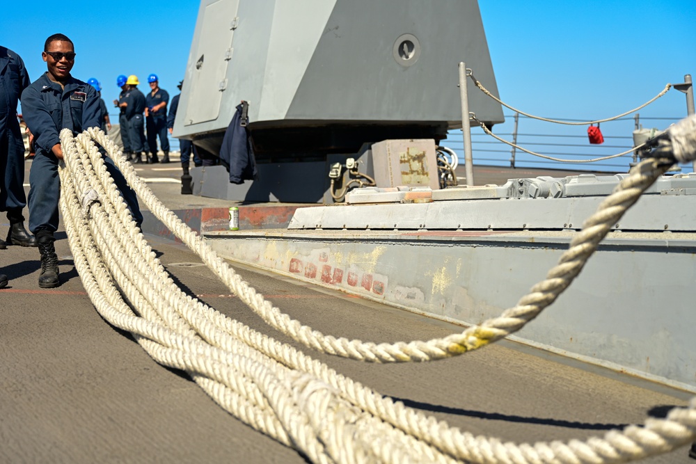 USS Shoup Underway to Live Fire With a Purpose Exercise