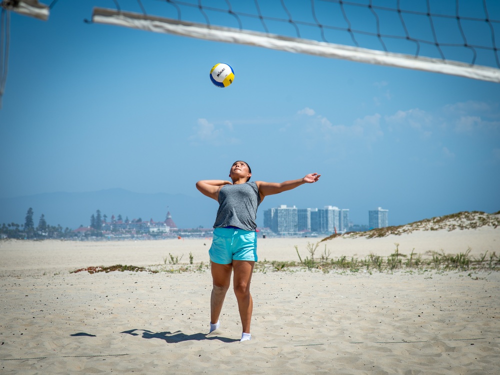 USS Carl Vinson (CVN 70) Sailors Compete in the Captain's Cup Volleyball Final at Breaker's Beach