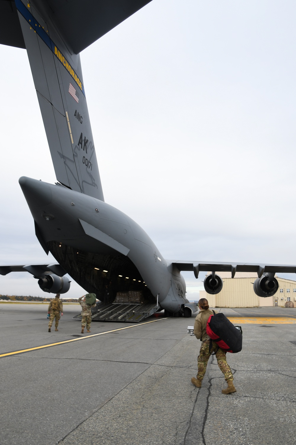 Alaska National Guardsmen, Naval Militia and State Defense Force deploy across Western Alaska for Operation Merbok Response