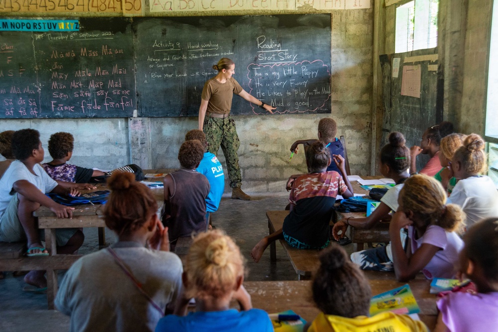 Pacific Partnership 2022 visits Dala Primary School