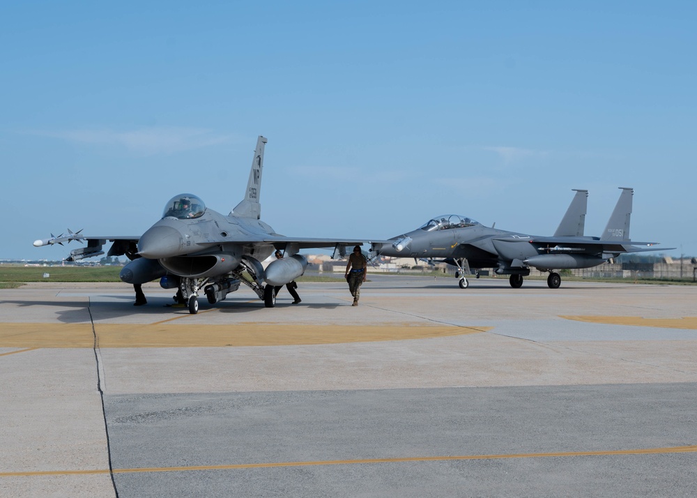 ROKAF, USAF Buddy Squadron training strengthens alliance