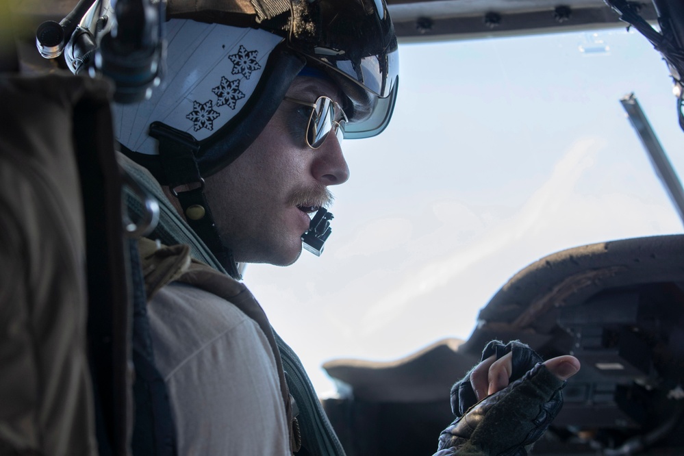 HSC-23 Flies SAR Training from USS Tripoli (LHA 7)