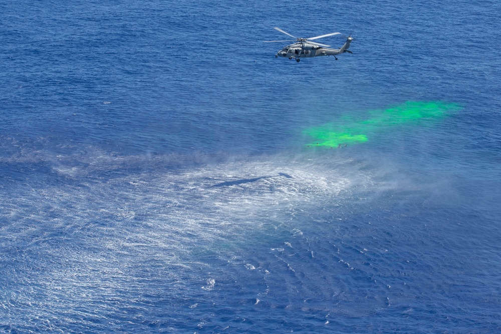 HSC-23 Flies SAR Training from USS Tripoli (LHA 7)