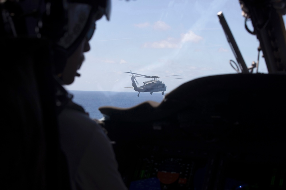 HSC-23 Flies SAR Training from USS Tripoli (LHA 7)