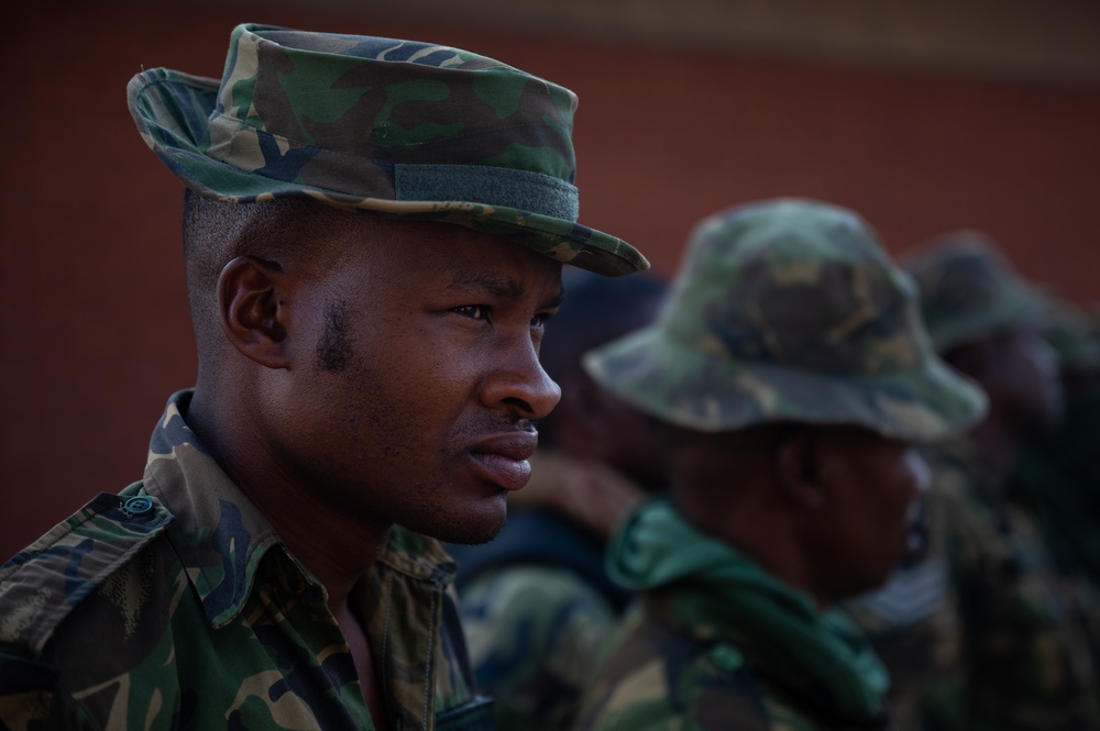 U.S. and Botswana forces train together