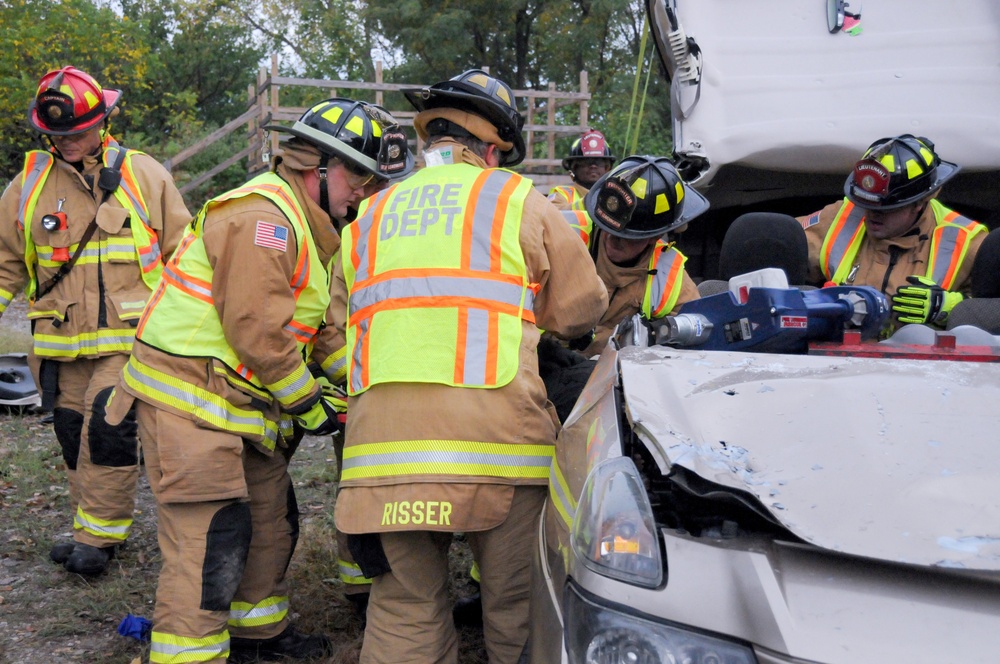 Fort Leavenworth Emergency Services practice multi-vehicle accident response