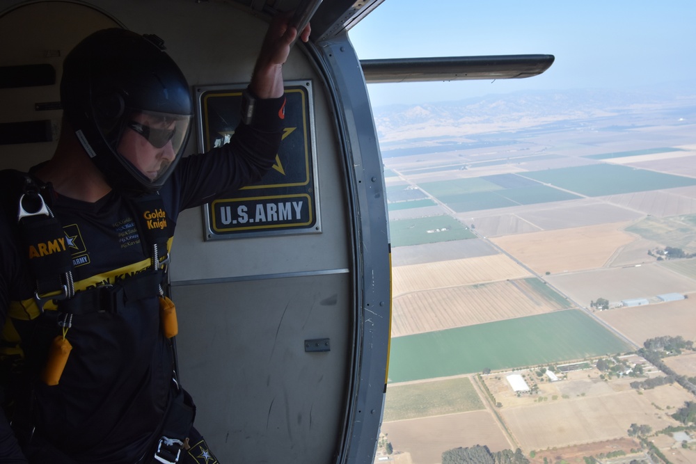 US Army Parachute Team and NorCal Recruiting Showcase to Local Leaders What the Army Offers