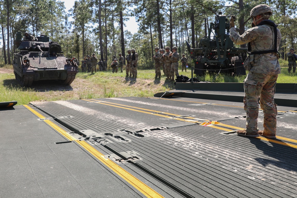 497th Multi-Role Bridge Company conduct Wet Gap Crossing exercise