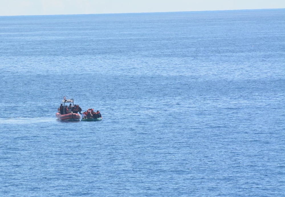 Coast Guard Cutter Diligence patrols South Florida Straits