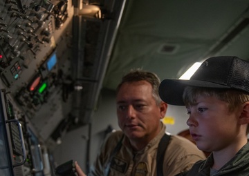VT-35 Hosts Pilot For A Day