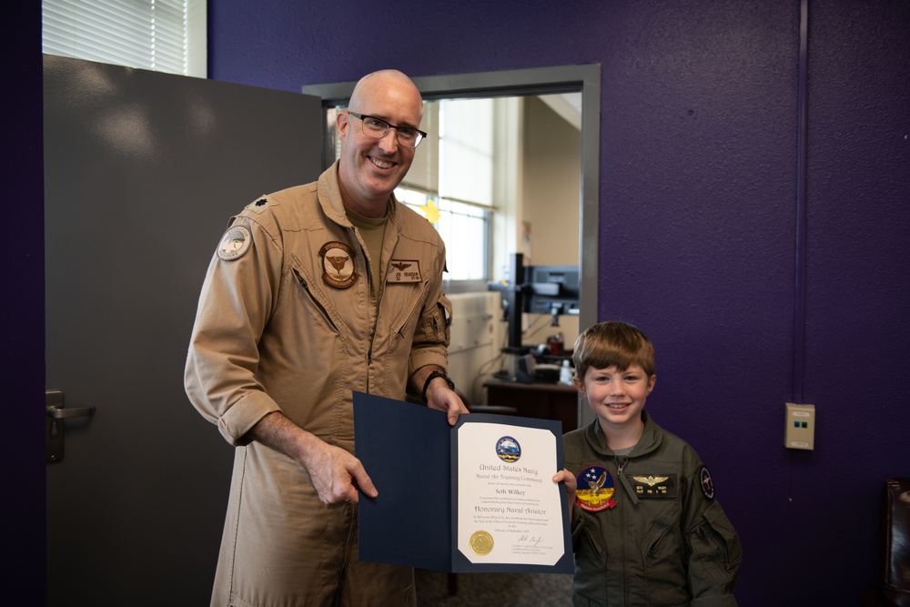 VT-35 Hosts Pilot For A Day