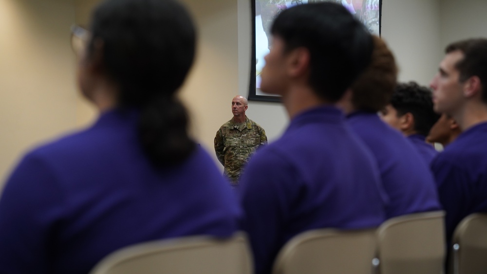 LSU &amp; Tulane ROTC Cadet Base Tour