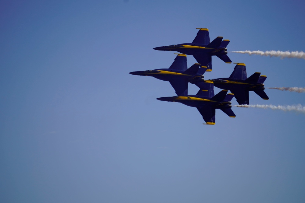 Miramar 2022 Air Show: Blue Angels 9/23