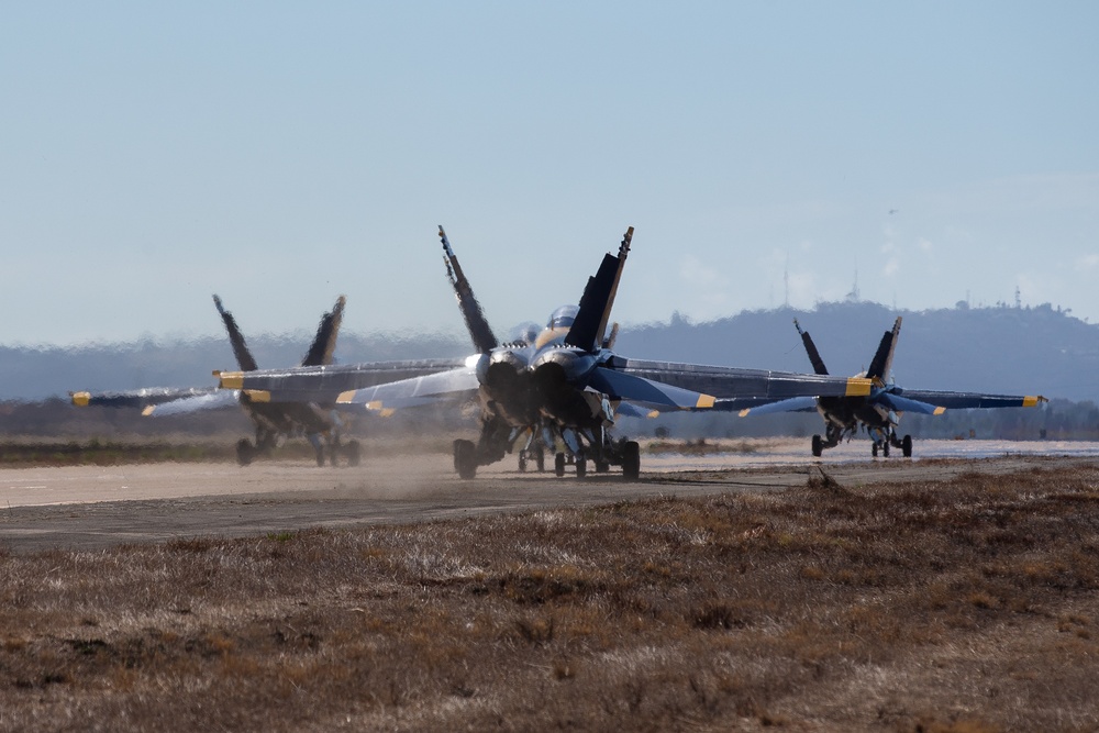 Miramar 2022 Airshow: Blue Angels 9/23