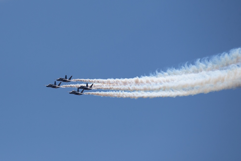 Miramar 2022 Airshow: Blue Angels 9/23