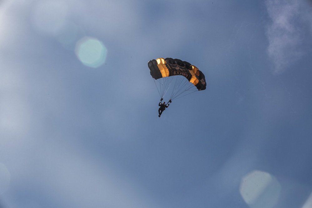 Miramar 2022 Air Show: Golden Knights 9/23